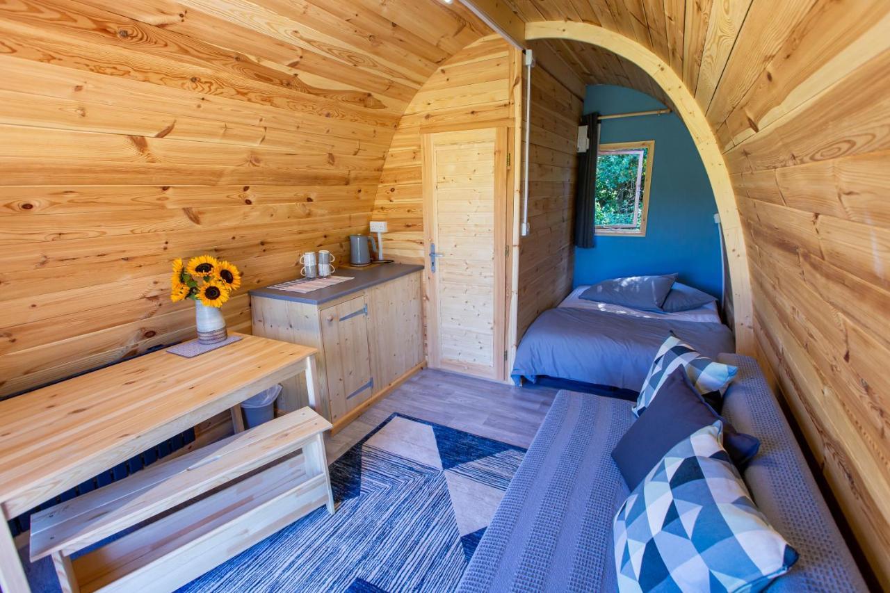 Hotel The Woolpack Glamping Maidstone Exterior foto
