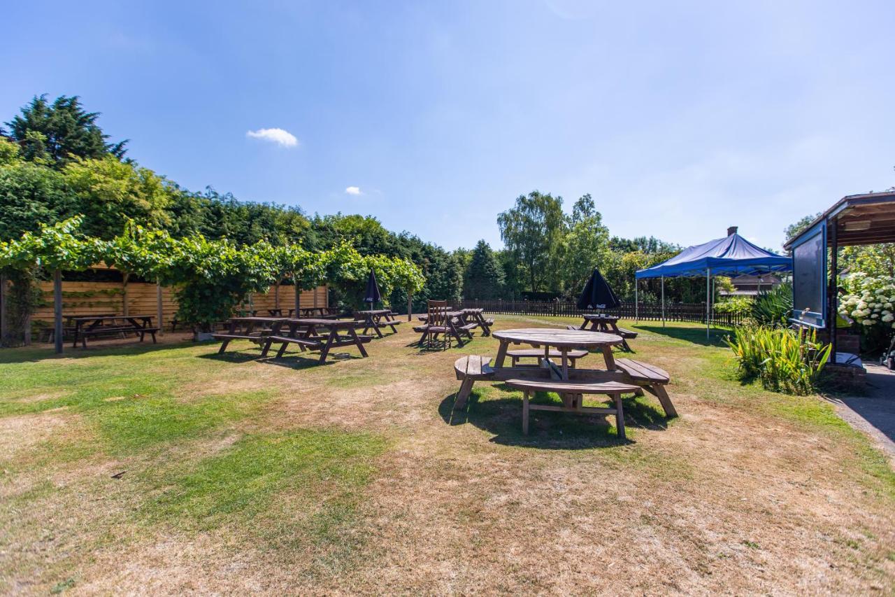 Hotel The Woolpack Glamping Maidstone Exterior foto